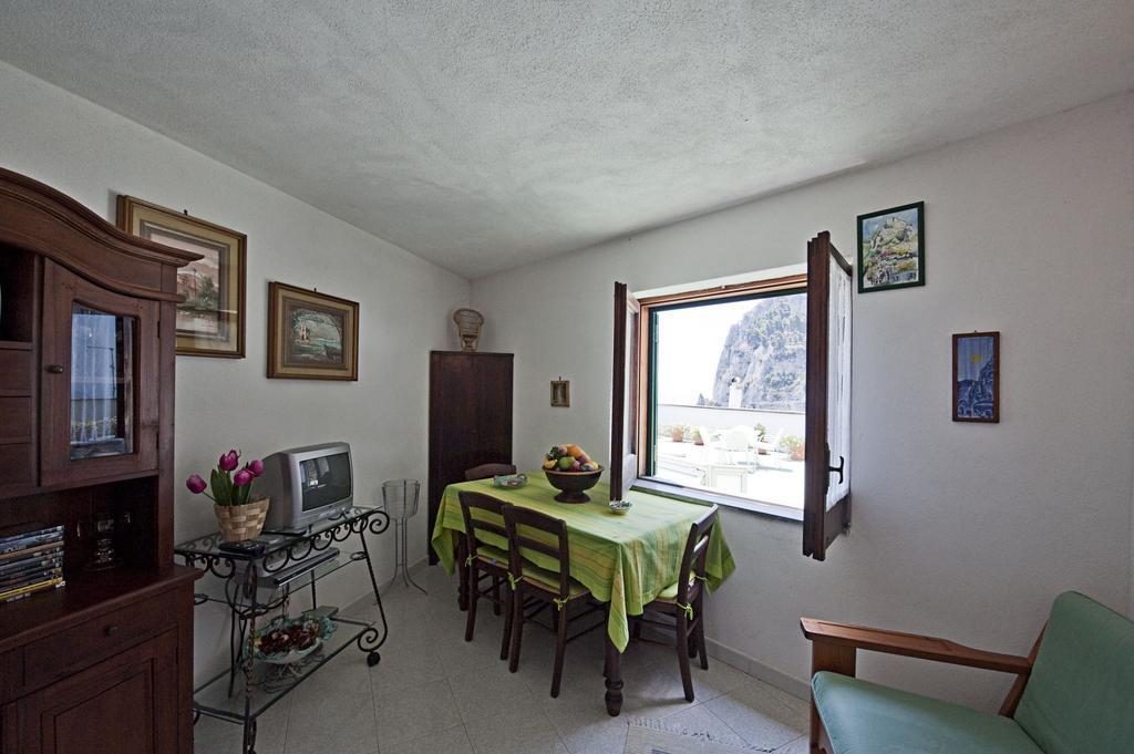 Villa Punta del Sole Positano Habitación foto